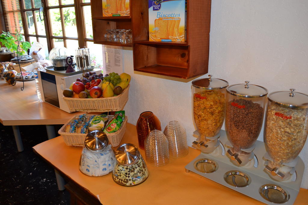 Hotel Restaurant Davat Brison-Saint-Innocent ภายนอก รูปภาพ