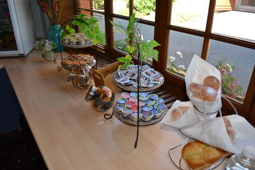 Hotel Restaurant Davat Brison-Saint-Innocent ภายนอก รูปภาพ