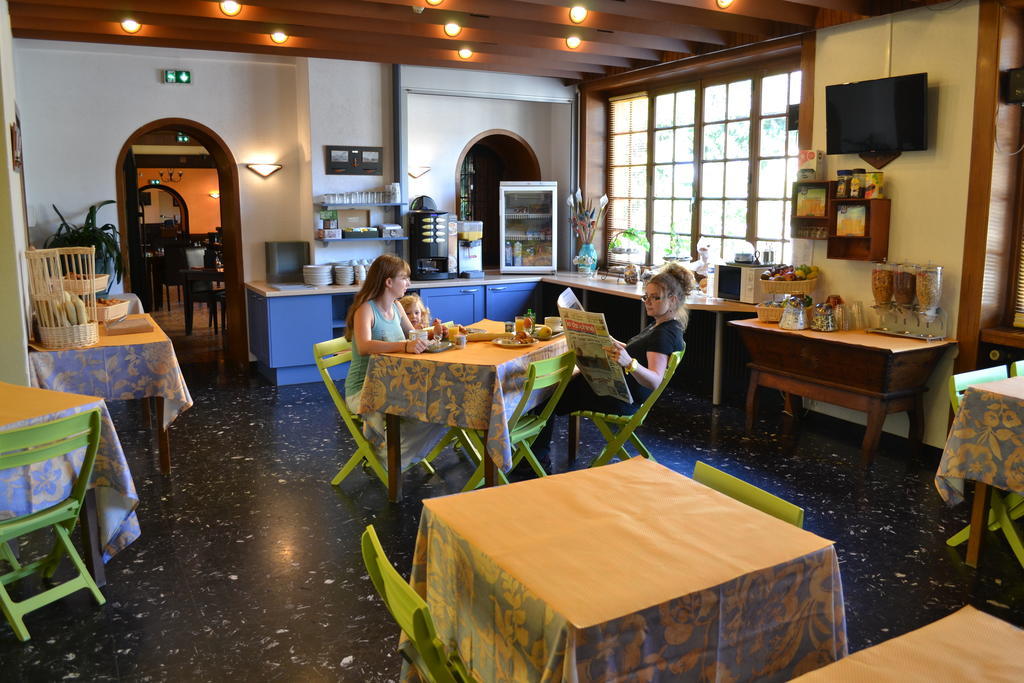 Hotel Restaurant Davat Brison-Saint-Innocent ภายนอก รูปภาพ