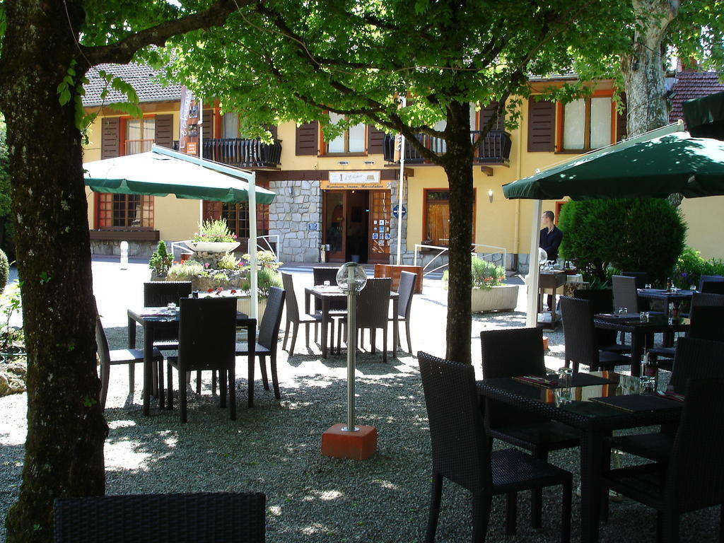 Hotel Restaurant Davat Brison-Saint-Innocent ภายนอก รูปภาพ